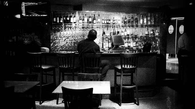 Drinking Alone | A How-To Guide to drinking alone in New York City