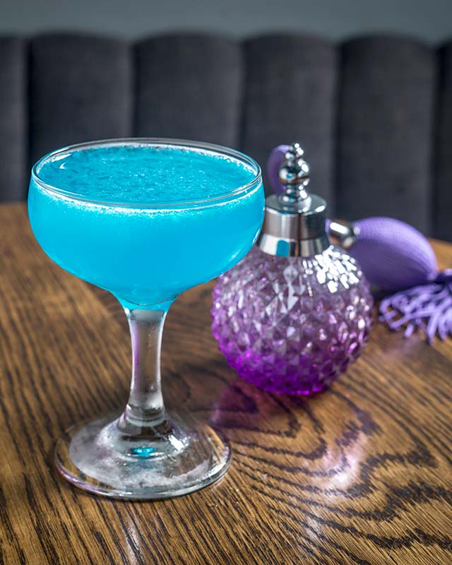 Corpse Reviver #Blue at Pouring Ribbons