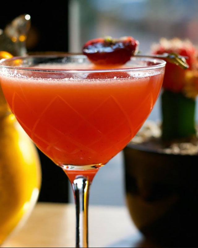 cocktails-sweet-liberty-strawberry-daquiri-jl-remix